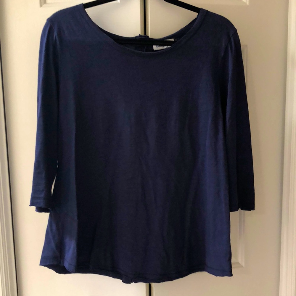 Navy Top 100 cotton in Like New Condition
